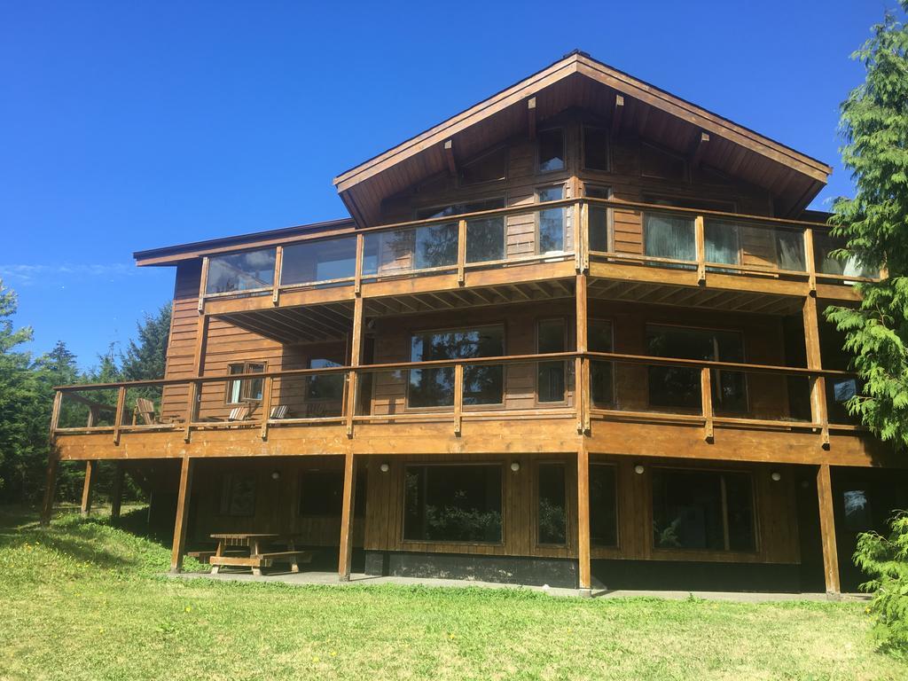 Tofino Stormbay Guest House Exterior photo